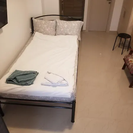Studio Despere 9 Apartment *